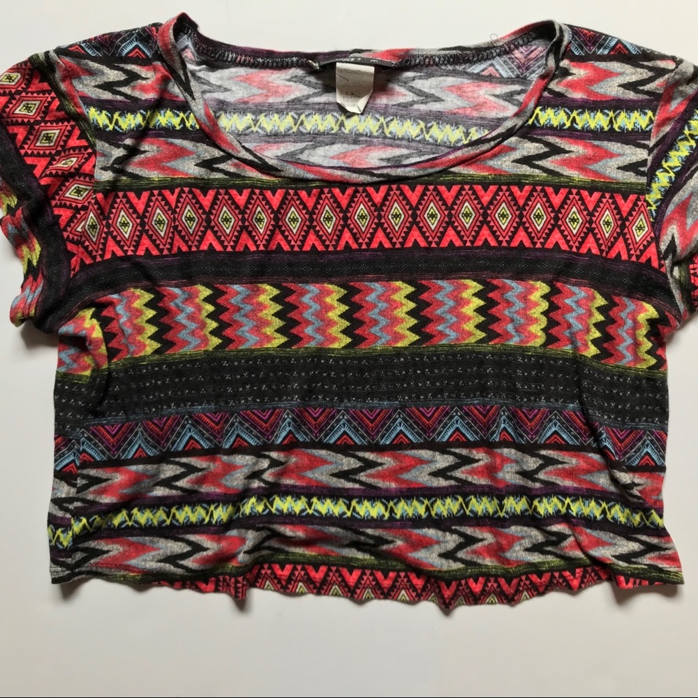 Cropped shirt